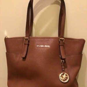 Michael Kors Jet Set Leather Tote - Camel/Gold with Dust Bag
